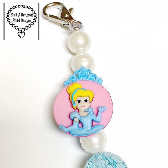 Disney Princess Cinderella Backpack Purse Bling Clip - Picture 3 of 3